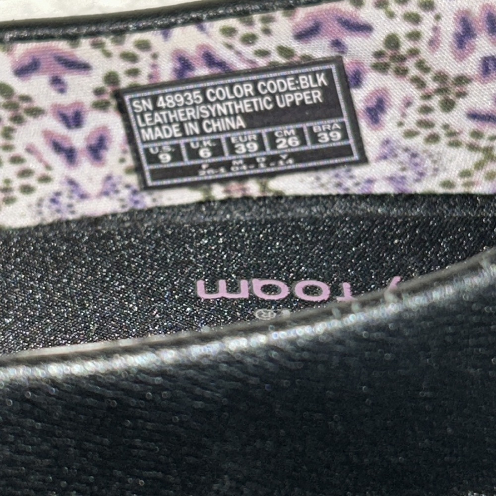 Nwot Skechers Relaxed Fit Memory Foam Size 9 Ladi… - image 4